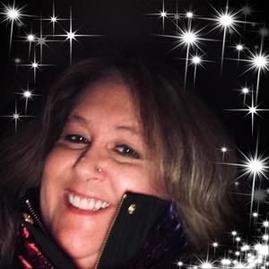 Meet your Posher, Pam